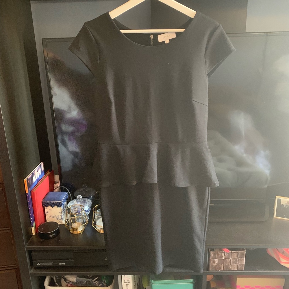 black fitted peplum dress